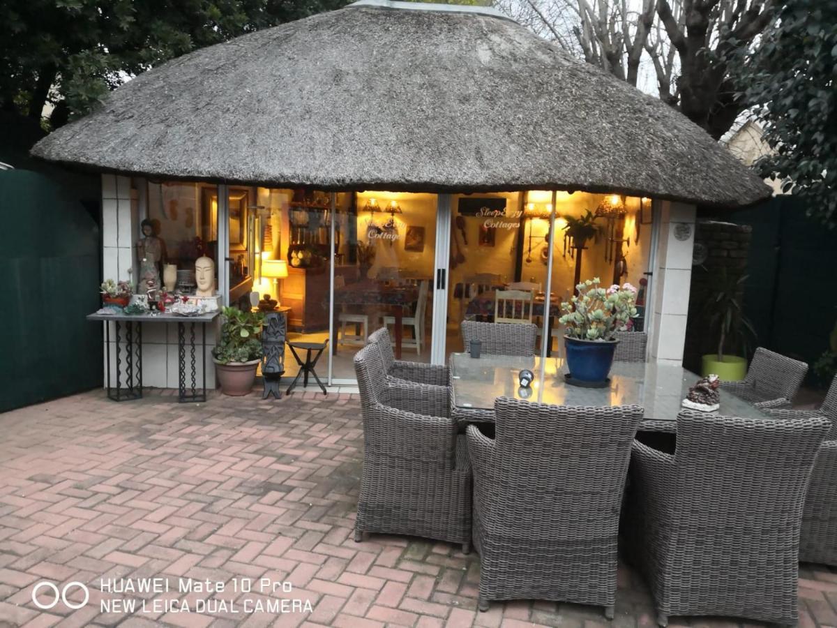 Sleep Eezy Cottages Benoni Exterior foto